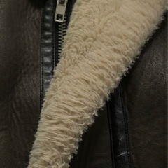 ムートンコートの画像