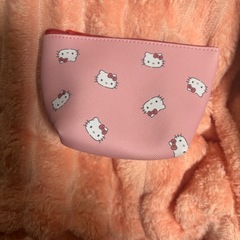 お譲り先決定！キティちゃんマイメロミニポーチセット&ケーブルクリップセットの画像