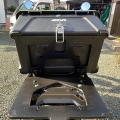 CT125 ハンターカブ用　リアボックス ホムセンBOXをワンタッチ脱着式の画像