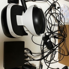 PS4 Pro（CUH-7100B）＋PS VR一式＋コントローラー3台＋ソフト2本セット【美品／引取限定】の画像