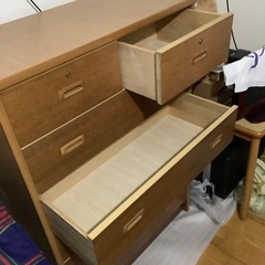 タンス　引き出し　鍵付き
の画像