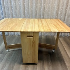 折りたたみ式　ダイニングテーブルの画像