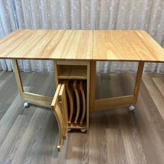 折りたたみ式　ダイニングテーブルの画像