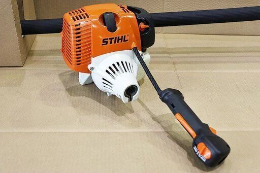 【バナナ苫小牧】中古 STIHL/スチール HT101 高枝カッター エンジン式 高枝チェーンソー 箱付き 発送不可/店頭引き取り限定B