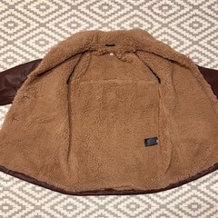 【引き取り限定・値段交渉可能】UNIQLO イネス　フェイクレザージャケット　Lの画像