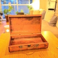 🌿【無料・0円】🧳木製ヴィンテージトランク（中）｜撮影小物にも📸🤎の画像