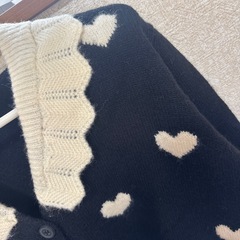 SHEIN ハート柄フロントカーディガンの画像