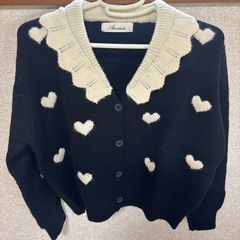 SHEIN ハート柄フロントカーディガンの画像