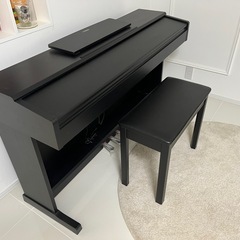【2019年製】YAMAHA 電子ピアノ ARIUS YDP-144B【動作良好】+ 椅子の画像