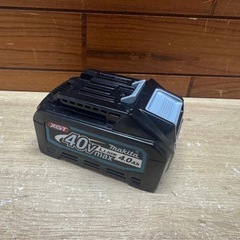 🌈至急 本日22時までの出品 安値🌈美品　マキタ40v充電式マルノコ165mm黒 4.0ahバッテリー付きの画像