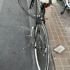 リサイクルショップどりーむ鹿大前店　No.598　自転車　クロスバイク　黒色　27インチ　後輪タイヤ劣化m(__)mの画像