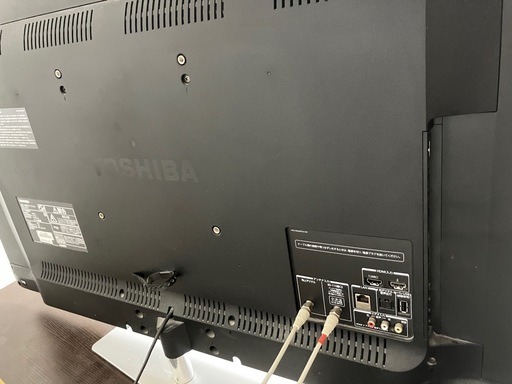 TOSHIBA REGZA 40型テレビ＋テレビ台セット【転倒防止固定済／引取限定】