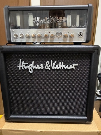 Hughes&Kettnerギターアンプ&キャビネット