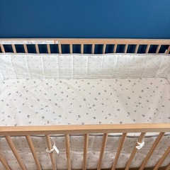 IKEA ベビーベッドの画像