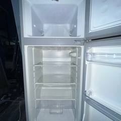 格安で売り切ります！値下げ交渉可！シャープ製ノンフロン冷凍冷蔵庫「SJ-H12W-S」　の画像