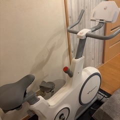 MERACH フィットネスバイクの画像