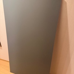 IKEA  幅140cm奥行き80cm厚み2cmの画像