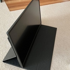 17インチ ポータブルモニターの画像