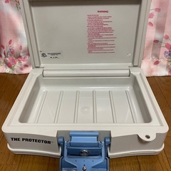 手提げ金庫 耐火 金庫　プロテクターの画像