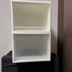 引出式ケース(2つ)の画像
