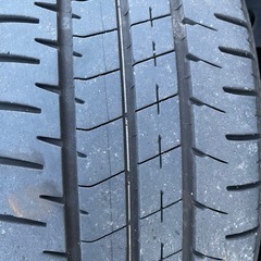 ホンダフイット純正ホイールタイヤ15インチの画像