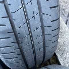 ホンダフイット純正ホイールタイヤ15インチの画像