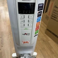 【ドリーム川西店御来店限定】☆ジモティー見たよ♪割引☆デロンギ　オイルヒーター　QSD0915-WH／クリーニング済み【2125560000040909】の画像