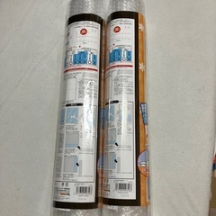 結露防止シート　2枚セット　断熱　暖房費節約　水貼り簡単　９０✖️２００cmの画像