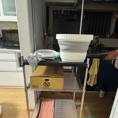 ニトリ キャスター付きレンジ台 家電ラック 棚 シルバー 美品の画像