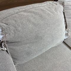 【無料で引き取ってくれる方‼️】３人がけソファーの画像