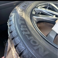 スタッドレスタイヤ195/65/15の画像