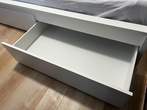 IKEA MALM  ダブルベッド