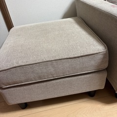 【無料で引き取ってくれる方‼️】３人がけソファーの画像