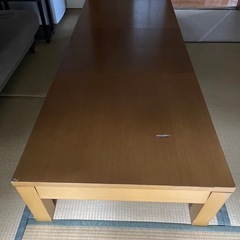 ソファー大+長さ調整可能テーブル大の画像