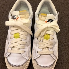 NIKE BLAZER LOW SACAI  29cmの画像