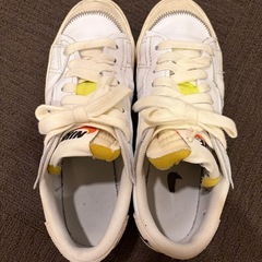 NIKE BLAZER LOW SACAI  29cmの画像
