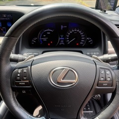 LEXUS  LS600h Fスポーツの画像