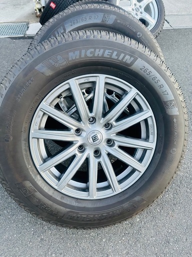MICHELIN 265/65R17 スタッドレスタイヤ