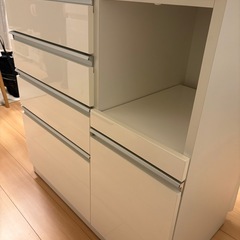 ニトリ レジューム 食器棚の画像