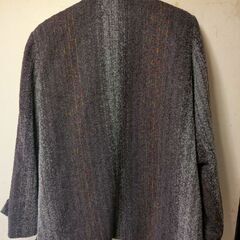 女性用の服の画像