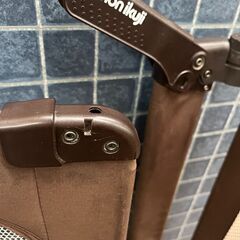 【★引き取り限定】 ベビーゲート おくトビラ Sサイズ 日本育児 自立式 ブラウン セーフティープレート付きの画像