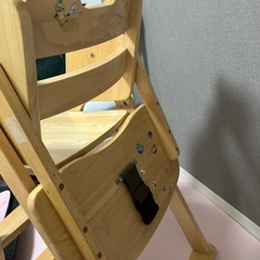 子供のお食事椅子の画像