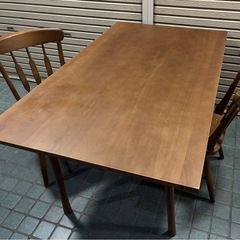 ★ダイニングセット★⭐︎お買い得⭐︎木製 ダイニングテーブル + イス2脚セット ・高さ70.5cm×幅140cm×奥行き85cmの画像