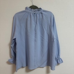 新品未使用タグ付き/HK WORKS LONDON/フリルネックシャツの画像