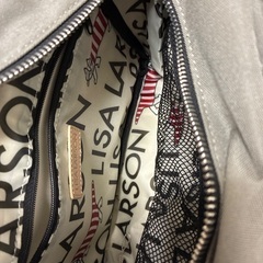 LISA LARSON カードポケット付きbagの画像