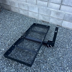 ヒッチキャリア 折りたたみ式の画像