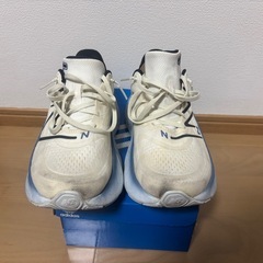 ニューバランス ランニングシューズ   28.0cmの画像