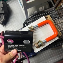 ヒッチキャリア 折りたたみ式の画像