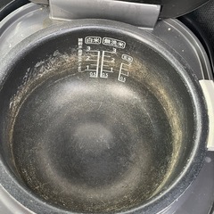 炊飯器の画像