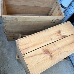 りんご箱　4個セット　500円の画像